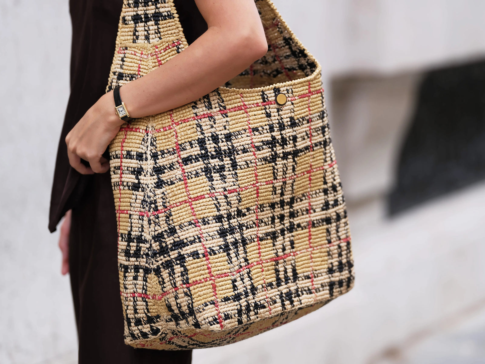Slouchy fall bags are trending. Here are the best ones to buy.